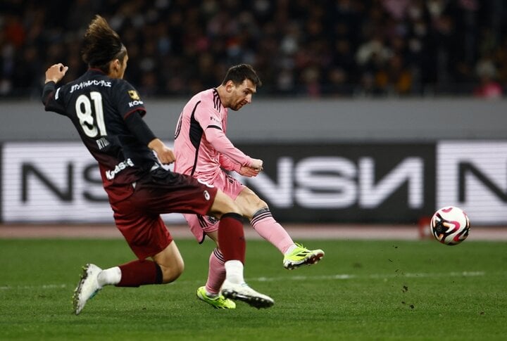 Lionel Messi vào sân thay người và chơi khoảng 30 phút cuối. (Ảnh: Reuters)