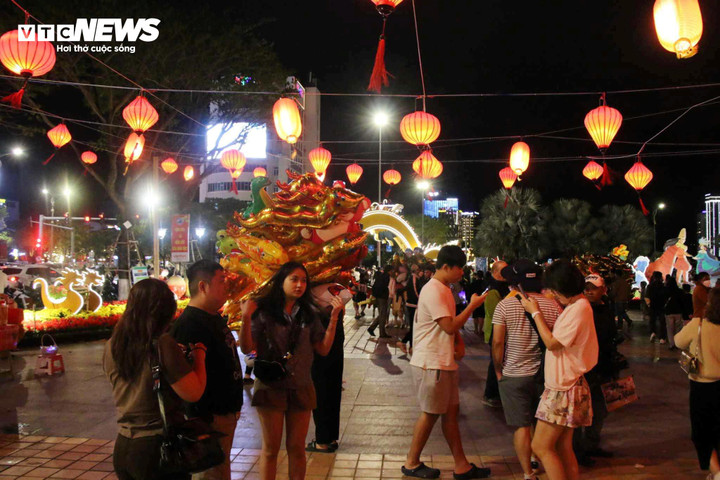 TP Đà Nẵng tổ chức 3 điểm bắn pháo hoa chào đón Tết Giáp Thìn 2024.