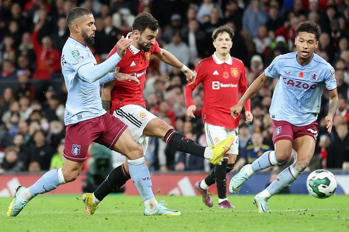 Aston Villa chạm trán MU tại Premier League