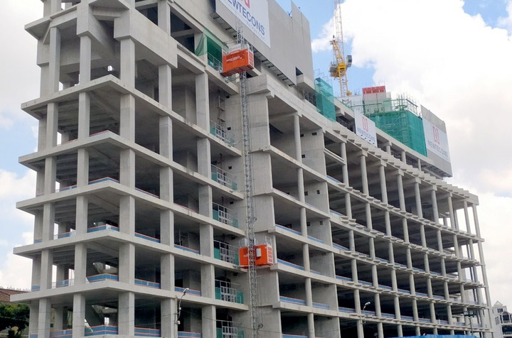 One central HCM vẫn là đống bê tông ngổn ngang sau hơn chục năm triển khai. (Ảnh: Ánh Thúy)