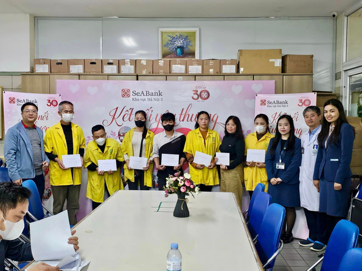 SeABank mang hơi ấm mùa xuân đến với những người có hoàn cảnh khó khăn - 3