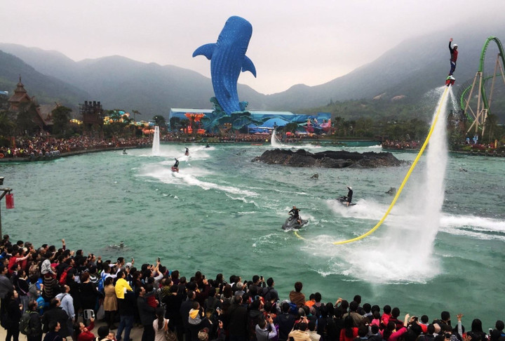 H2O Events có hơn 30 năm kinh nghiệm tổ chức các show diễn thể thao nghệ thuật quốc tế. (Ảnh: H2O Events)