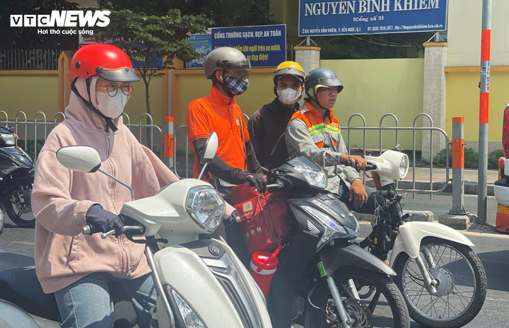 Thời tiết TP.HCM hôm nay ngày 23/2 ít mây, trời nắng nóng, không mưa.