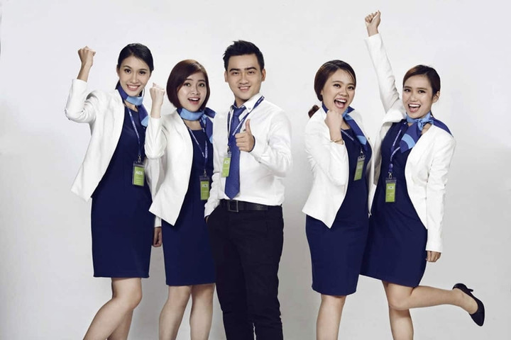 Một số vị trí tại ngân hàng yêu cầu về ngoại hình. (Ảnh minh họa)