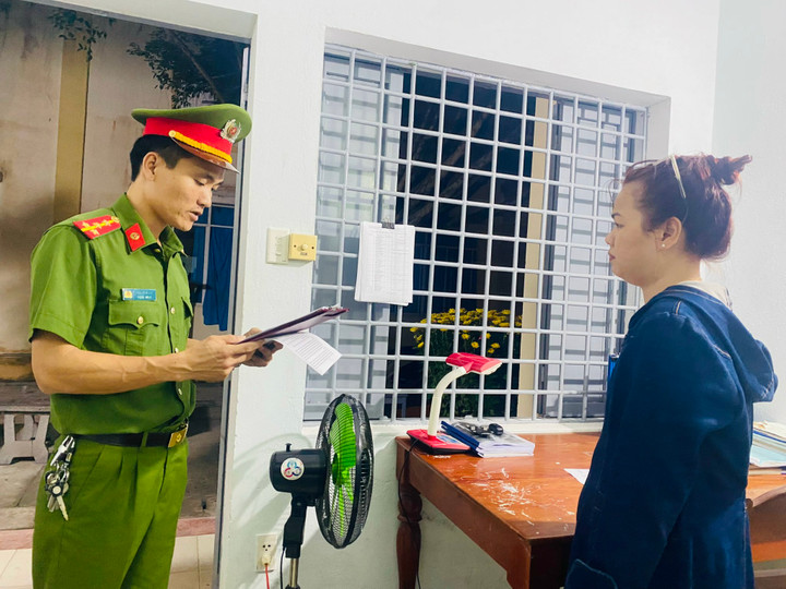 Trần Thị Trang - "nữ quái" lừa đảo chiếm đoạt tiền của nhiều người. (Ảnh: C.A)