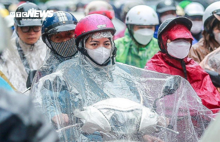 Trong những ngày tới, dự báo miền Bắc đón liên tiếp hai đợt không khí lạnh, mưa nhỏ và mưa phùn còn kéo dài. (Ảnh minh hoạ: Khổng Chí)