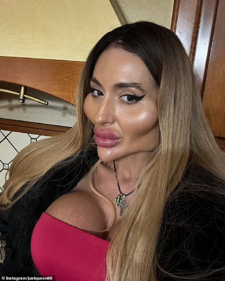 Anastasia không có kế hoạch sớm ngừng dao kéo. (Ảnh: Instagram/Justqueen88)