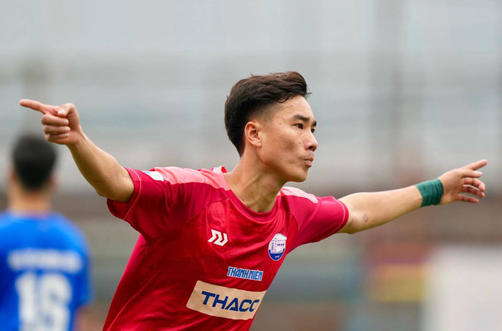 Đại học Thuỷ Lợi giành chiến thắng trong ngày ra quân.