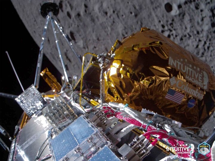 Hình ảnh tàu Odysseus tiếp cận trước khi đổ bộ xuống Mặt trăng hôm 22/2. (Ảnh: Reuters)