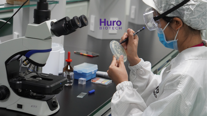 Phòng nghiên cứu vi sinh tại Nhà máy Huro Biotech - nhà máy vi sinh đầu tiên đạt chuẩn GMP - WHO tại Việt Nam.