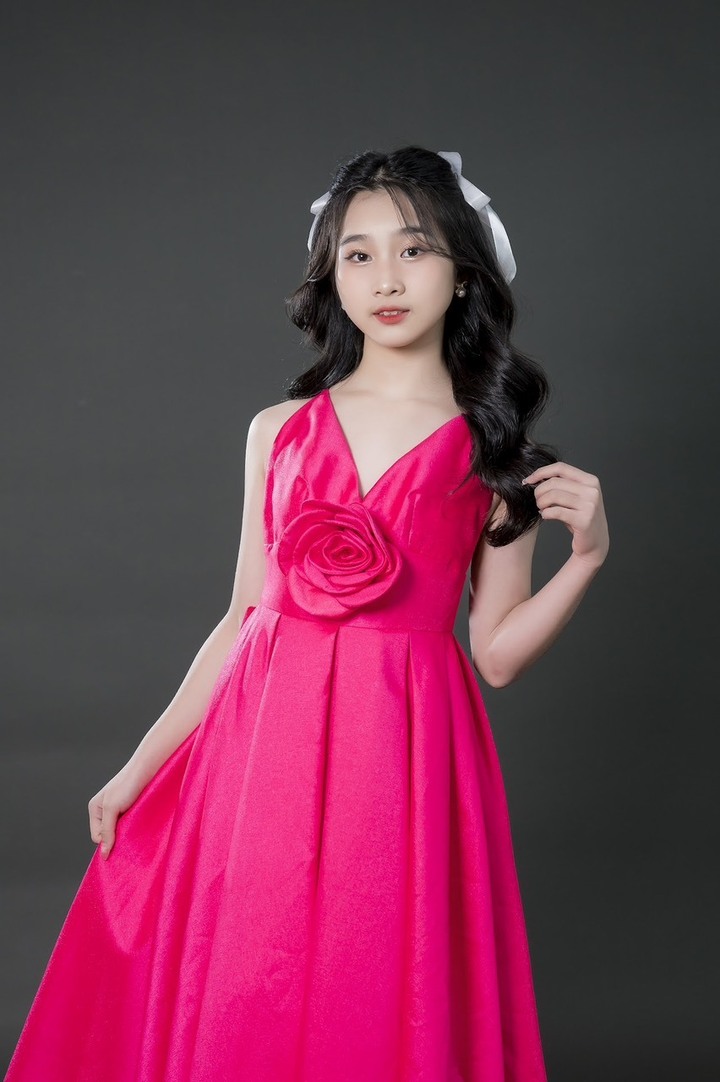 Tại buổi công bố danh hiệu, Phương Thảo tâm sự cảm thấy rất hạnh phúc. Trong suốt thời gian qua, em đã tích cực trau dồi tiếng Anh và các kỹ năng cần thiết.