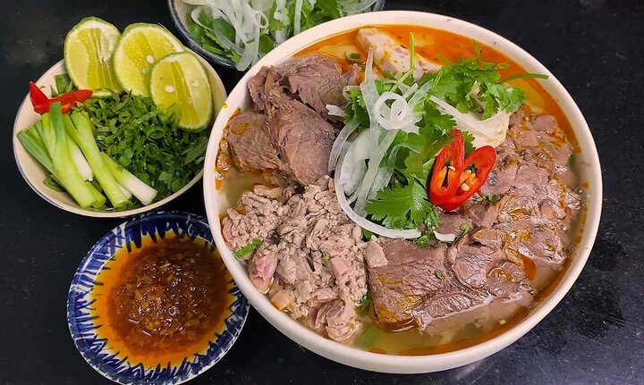 Bún bò Huế Nam Nga. (Ảnh: N.N)