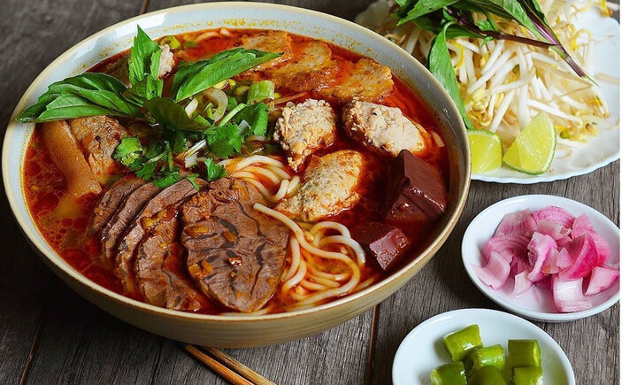 Bún bò Huế Phong Béo ở Thủ Đức. (Ảnh: P.B)