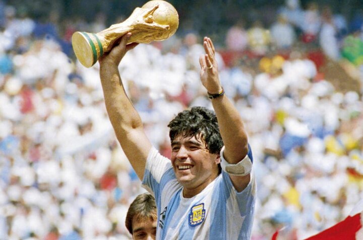 4. Diego Maradona: Sự nghiệp lừng lẫy của 