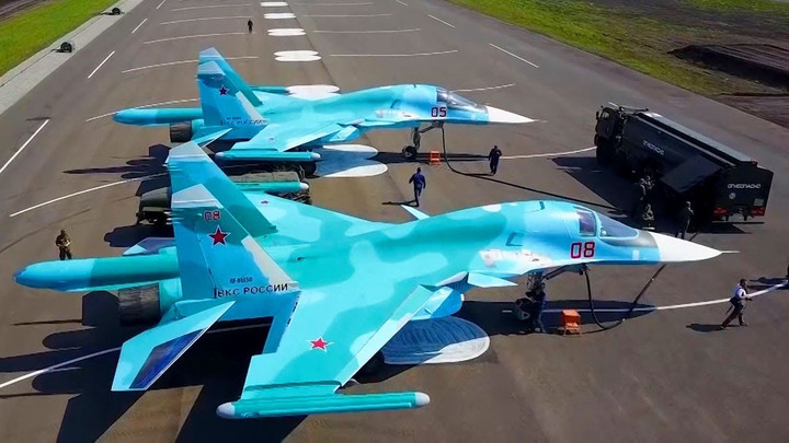 Chiến đấu cơ Su-34.