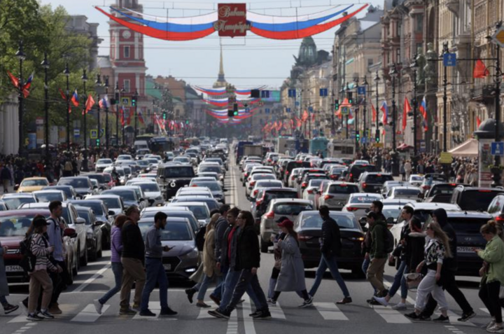 Tăng trưởng kinh tế Nga dự báo trên 2% năm 2024. (Ảnh: Reuters)