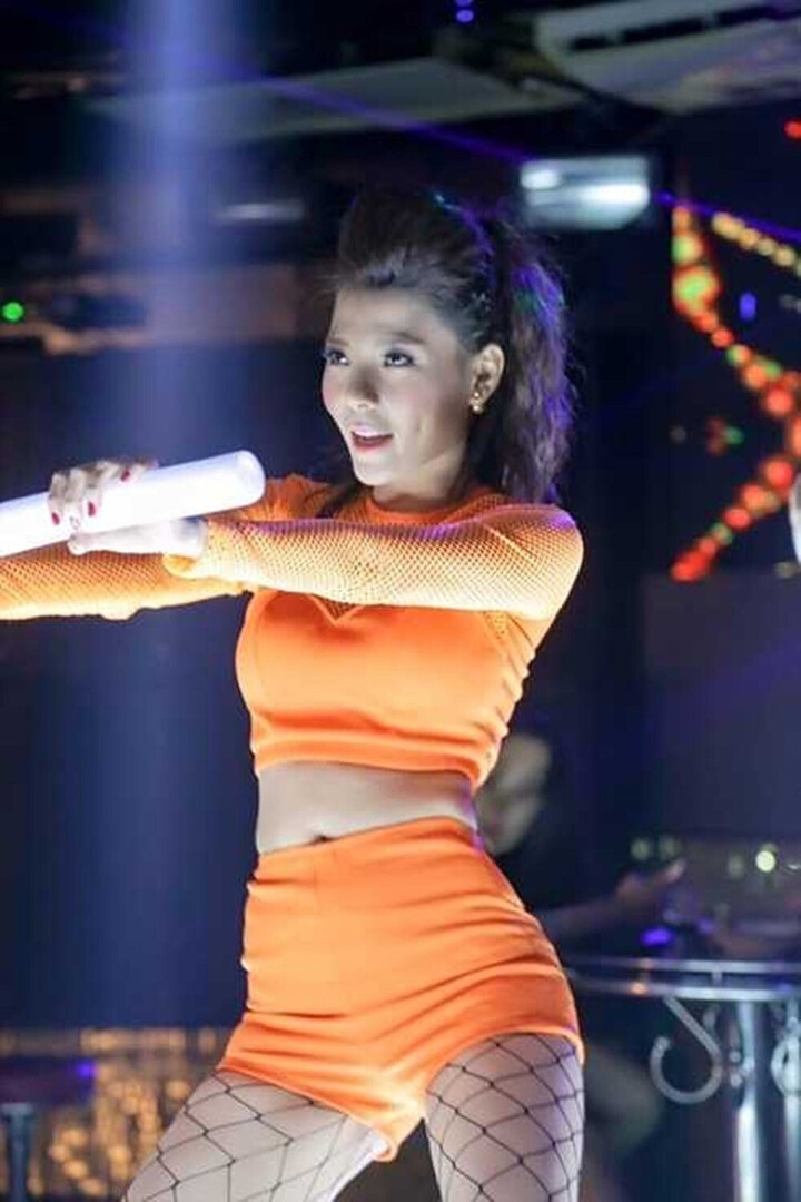 Thuý Diễm trong phim "Tình kỹ nữ"