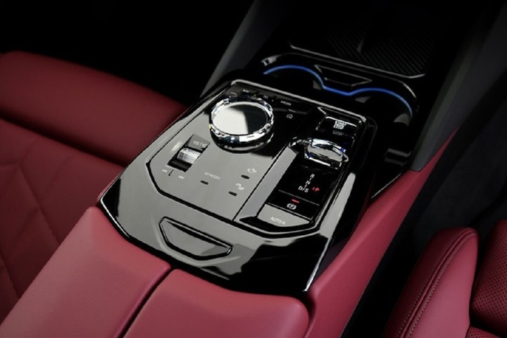 BMW 5-Series thế hệ mới ra mắt tại Thái Lan - 6