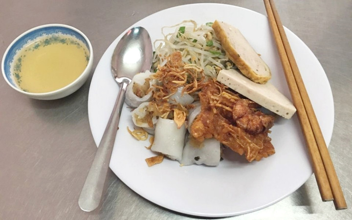 Bánh cuốn Bà Năm là quán bánh cuốn ngon ở TP Thủ Đức. (Ảnh: B.N)