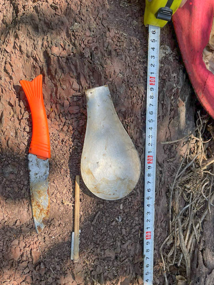 Dụng cụ khai thác nhựa cây thuốc phiện. (Ảnh: CACC)