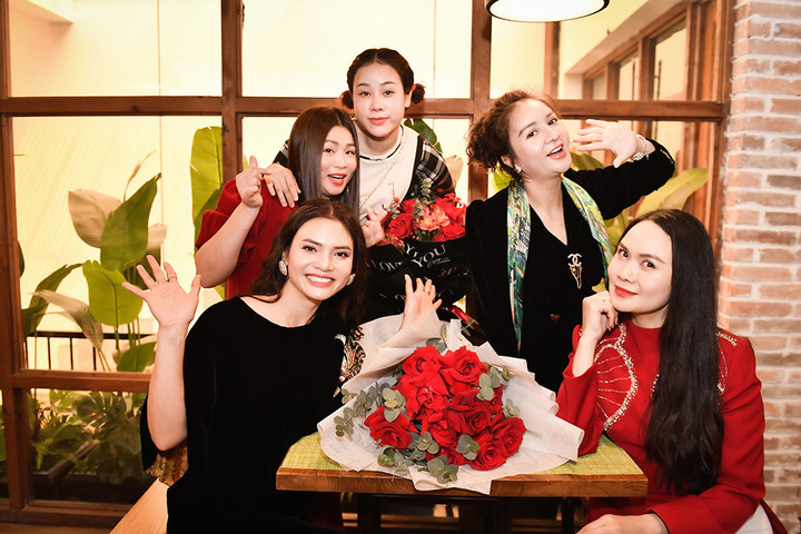 Những năm sau đó đến nay, Phạm Phương Thảo liên tục ra mắt album và các MV riêng lẻ đồng thời lấn sân sang mảng sáng tác. Tiêu biểu có thể kể đến các sáng tác: Chàng vinh quy, Mơ duyên, Chút tình em gửi, Mười đoá sen thơm, Đất mẹ ngày về, Gái Nghệ, Mong manh em, Cõng mẹ về trời…