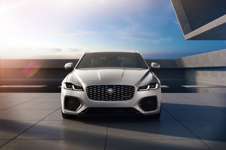 Jaguar XF R-Dynamic Black là phiên bản thể thao, sang trọng của dòng sedan hạng sang cỡ trung Jaguar XF. (Ảnh: vov.vn)