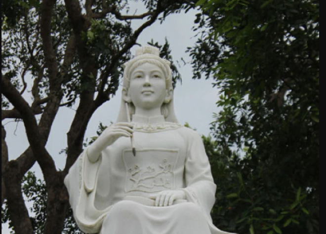 Nữ quan đầu tiên trong lịch sử phong kiến Việt Nam là ai? - 1