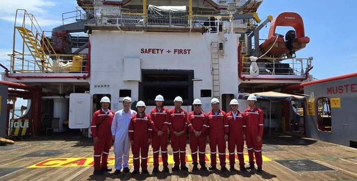 Công ty HADUCO bàn giao thành công tàu dịch vụ dầu khí Hải Dương 39 cho Tập đoàn Dầu khí Brunei Shell Petroleum. (Ảnh: HADUCO)
