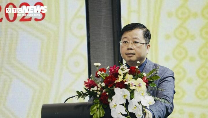 Thứ trưởng Bộ TT&TT Nguyễn Thanh Lâm phát biểu tại hội nghị.