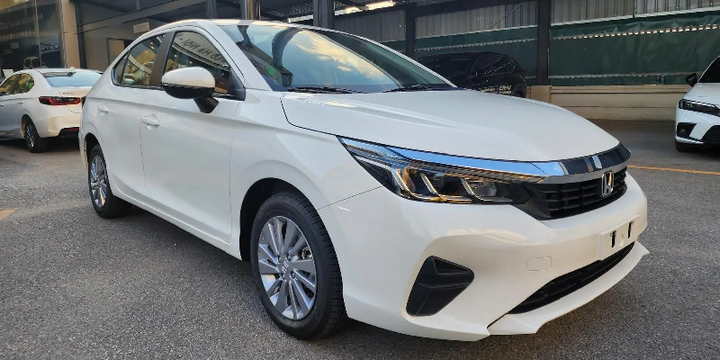 Honda City G 2023 là phiên bản tiêu chuẩn của dòng xe sedan hạng B Honda City thế hệ mới được ra mắt tại thị trường Việt Nam. (Ảnh: Honda Hà Đông)
