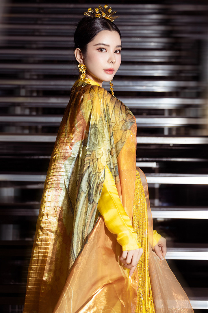 Thời gian qua, Huỳnh Vy ít xuất hiện tại các sự kiện nghệ thuật so với trước. Người đẹp tiết lộ cô muốn tập trung kinh doanh, đặc biệt sau khi dịch bệnh khiến tình hình kinh tế khó khăn.