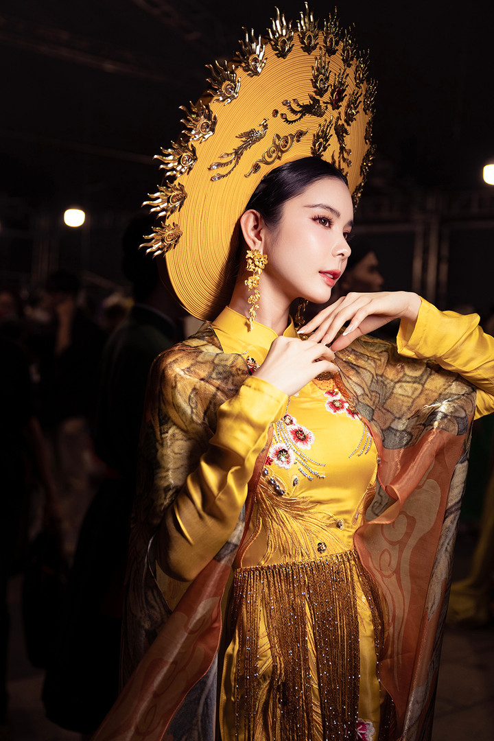 Sau nhiều năm làm nghề, Huỳnh Vy nói điều cô muốn khán giả nhớ đến là một Hoa hậu chăm chỉ với dự án cộng đồng thay vì thị phi. “Định kiến thì thời nào cũng có, quan trọng là mình chọn lọc và tiếp thu những điều tích cực để hoàn thiện hơn”, người đẹp thổ lộ.