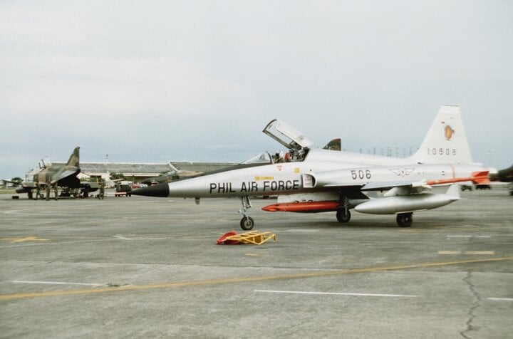 Máy bay F-5E của Philippines.