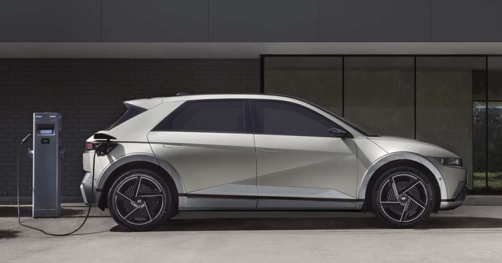 Hyundai Ioniq 5 EV phiên bản nâng cấp 2024 - 2