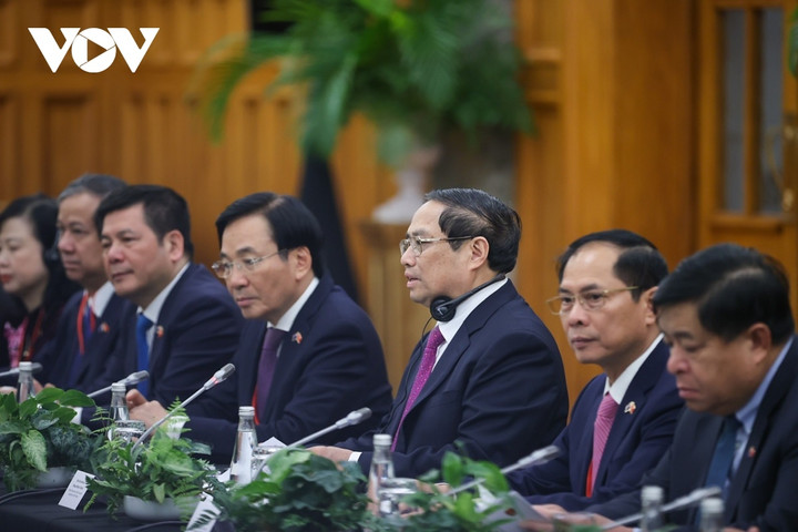 Thủ tướng Phạm Minh Chính và đoàn đại biểu Chính phủ Việt Nam.