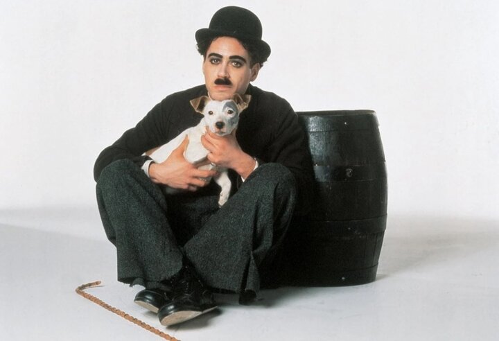 Vai vua hài Chaplin giúp Robert Downey Jr. được đề cử Oscar lần đầu tiên.