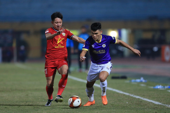 Hà Nội FC và Hà Tĩnh bất phân thắng bại ở lượt đi V.League 2023/24.