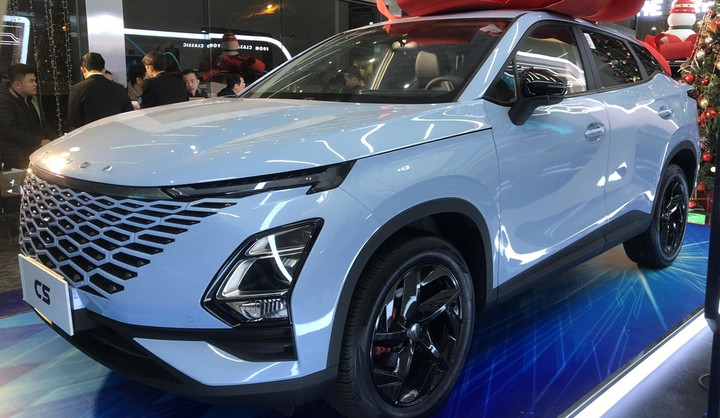 Nhiều cái tên khác cũng được dự đoán sớm về Việt Nam, song chưa có thông tin khẳng định chắc chắn.