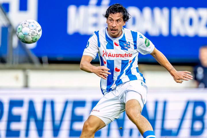 Thom Haye chưa hoàn tất thủ tục nhập tịch Indonesia.