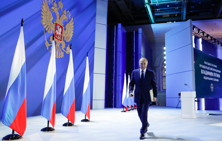 Các cuộc thăm dò trước bầu cử cho thấy Tổng thống Vladimir Putin dành được sự ủng hộ lớn từ các cử tri Nga, áp đảo các ứng viên còn lại. (Ảnh: TASS)
