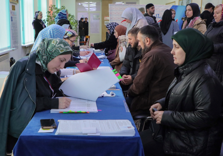 Hôm nay 17/3 là ngày bỏ phiếu cuối cùng của cuộc bầu cử Tổng thống Nga 2024. (Ảnh: Reuters)