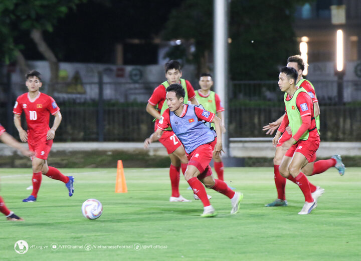 Ngày 20/3, các thành viên của đội tuyển Việt Nam cũng phải tham gia một số hoạt động theo quy định của AFC.