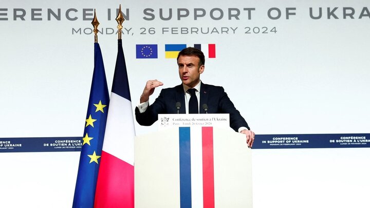 Tổng thống Pháp Emmanuel Macron phát biểu tại hội nghị về khủng hoảng Ukraine tại Paris vào tháng 2.
