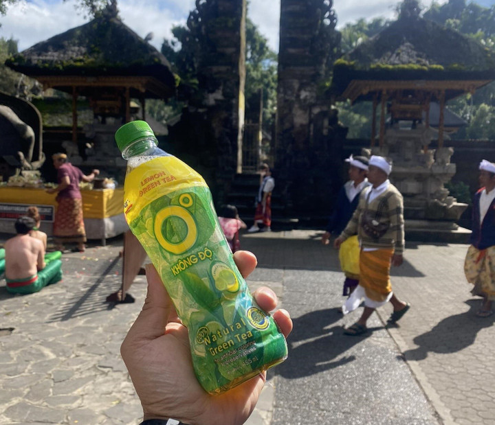 Trà Xanh Không Độ với EGCG và Vitamin C giúp xua tan căng thẳng mệt mỏi, giải nhiệt cuộc sống là thức uống được hàng triệu người trẻ yêu thích và sử dụng mỗi ngày.