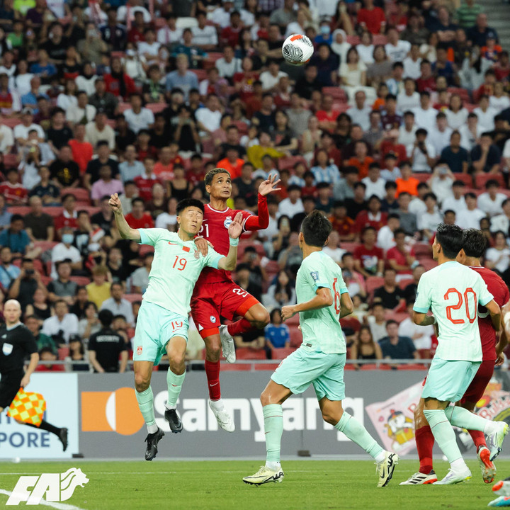 Đội tuyển Singapore cầm hòa tuyển Trung Quốc.