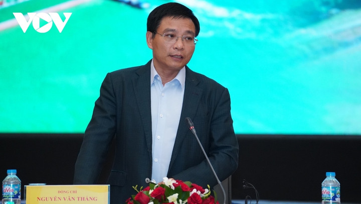 Bộ trưởng Giao thông Vận tải Nguyễn Văn Thắng.