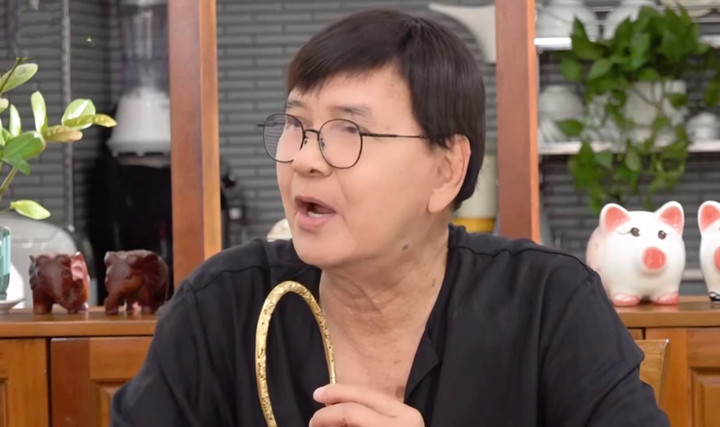 NSND Thanh Điền tiết lộ kỷ vật của bà xã.