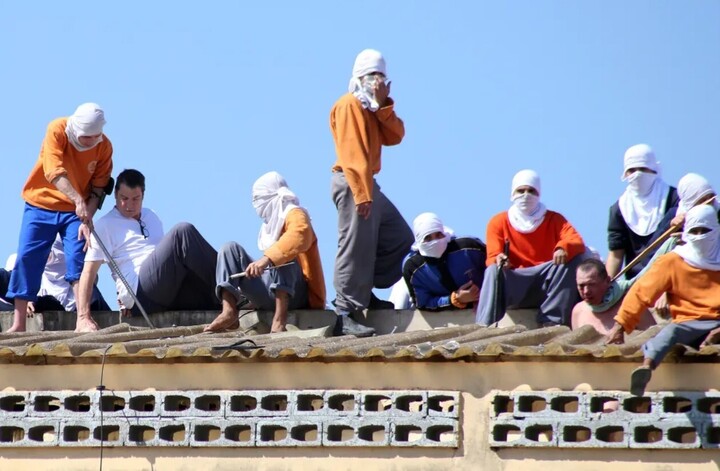 Một cuộc chiến băng đảng buôn ma túy trong tù khác diễn ra vào năm 2019 tại bang Para. 57 người đã thiệt mạng, trong đó có 16 người bị chặt đầu, thiêu sống. Thậm chí, những kẻ cuồng loạn còn lấy đầu của một số nạn nhân làm trái bóng.