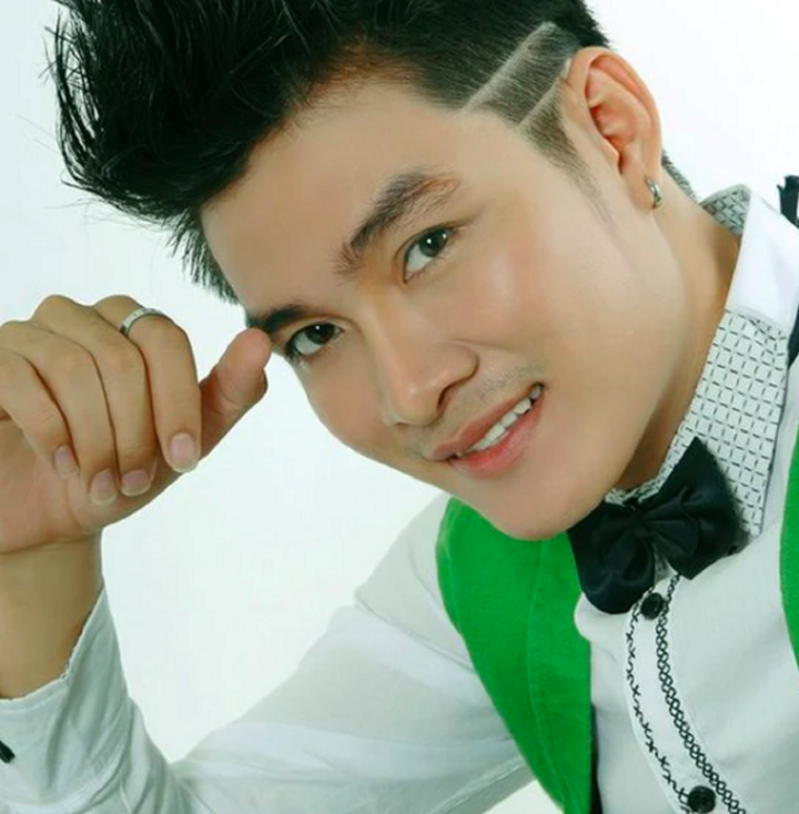 Ca nhạc sĩ Lý Hào Nam.