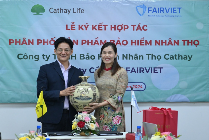 Cathay Life Việt Nam và Fairviet ký hợp tác phân phối sản phẩm bảo hiểm nhân thọ - 2